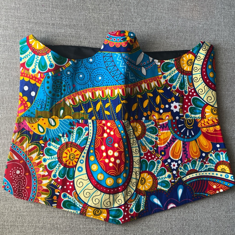 Colorful Paisley Print Crop Top Size S